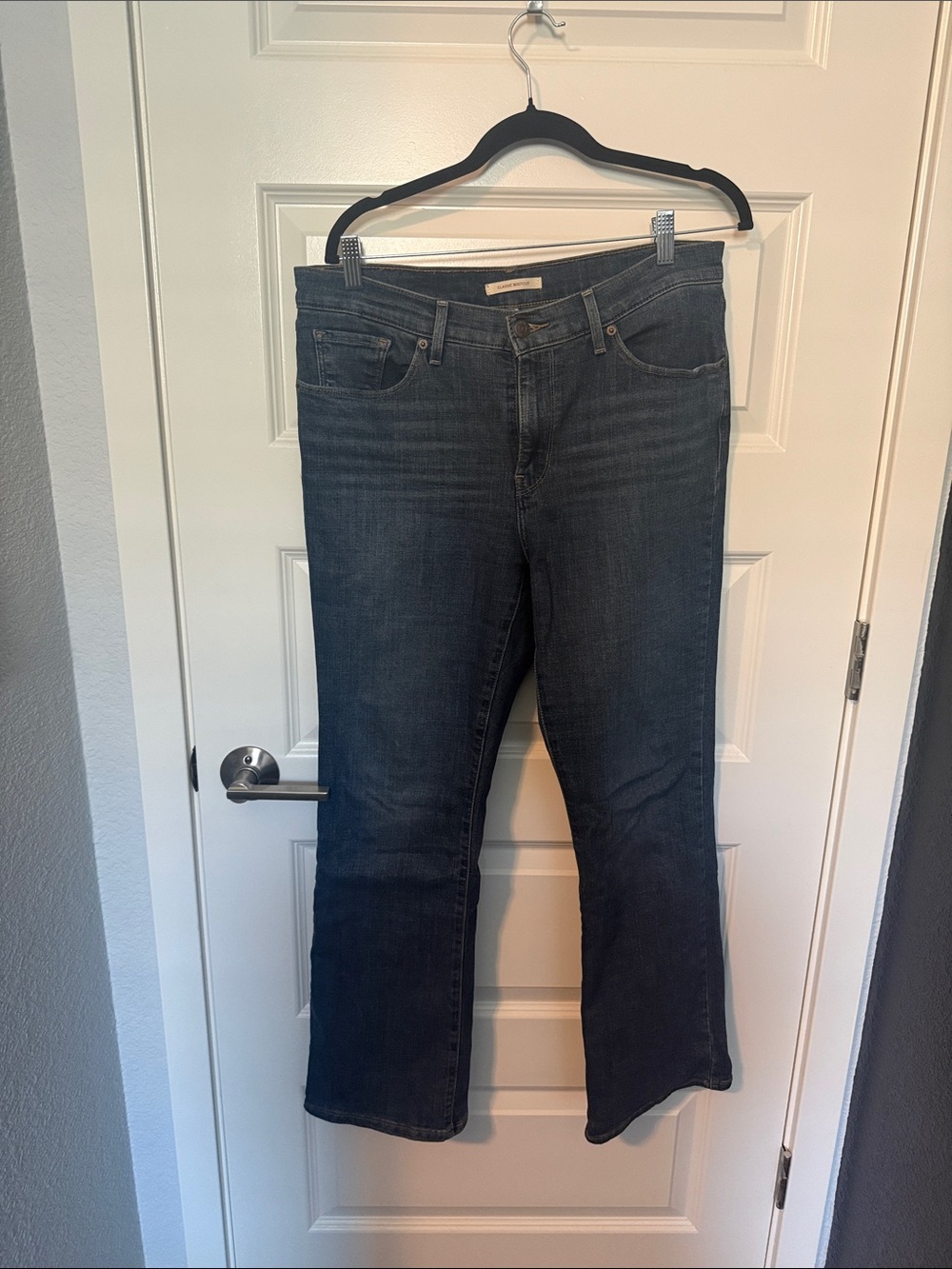Levi's Women's Dark Blue Wide-Leg Jeans